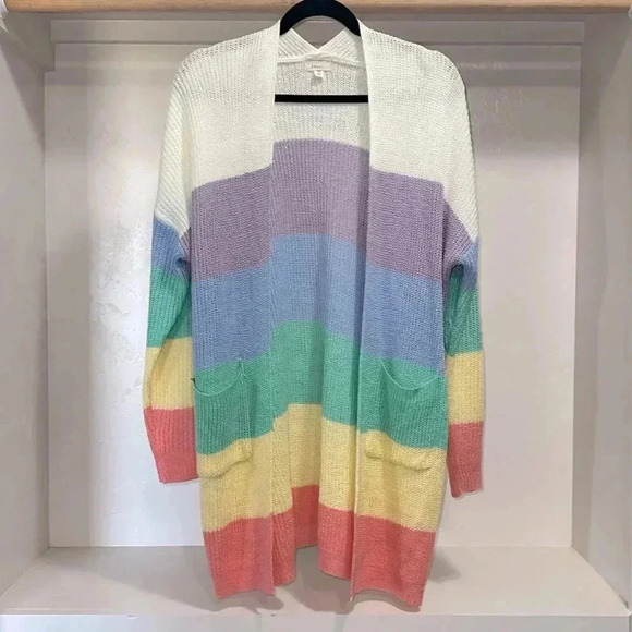 debut Sweaters - Sweater